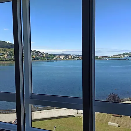 Ria De Viveiro 2 Apartment *